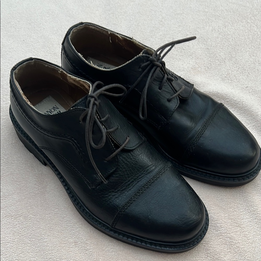 Vintage Canyon River Blues black chunky Oxford shoes (men 7.5 /women 8.5) Italy